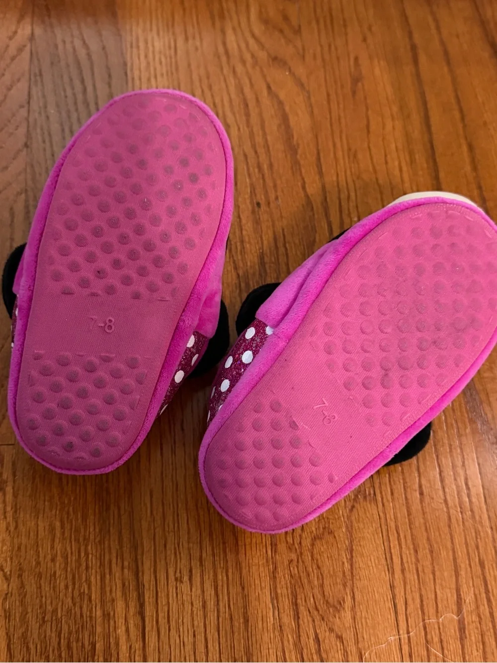 Disney Minnie Mouse Pink Black Plush Kids Slippers